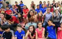 Catanduvas - Beto Richa entrega moradias e novo prédio de escola