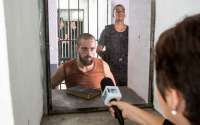 &#039;Sol Nascente&#039;: César dá entrevista e diz que vai procurar pelos filhos quando sair da cadeia