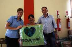 Porto Barreiro - Governo Municipal realiza entrega de cobertores para famílias carentes