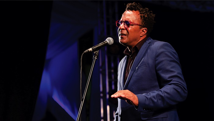 Laranjeiras - Tony Gordon encerra em grande estilo o Festival Laranja da Canção