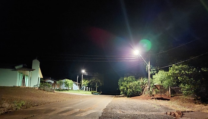 Substituição da iluminação pública nas comunidades
