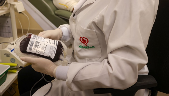  Baixas temperaturas e queda de estoque: Hemepar pede doações de sangue em todo o Estado