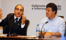Governador Beto Richa e o presidente da Cohapar, Mounir Chaowiche 