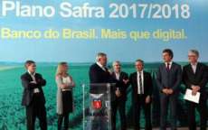 Paran&aacute; ter&aacute; at&eacute; R$ 13,6 bilh&otilde;es do Banco do Brasil para a safra 2017-2018