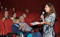 Priscila da Mata Cavalcante em sua palestra