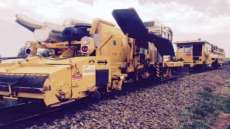 Ferroeste faz serviço de socaria e nivelamento mecanizado dos trilhos pela primeira vez após a construção