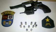 Quedas - Porte ilegal de arma e recuperação de moto roubada movimentaram o setor policial