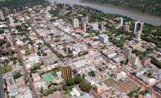 Deputado paranaense, Giacobo, entra com projeto para criar zona franca em Foz do Iguaçu