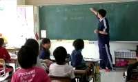 Parece brincadeira, mas as crianças fazem até isso nas escolas do Japão! 2 minutos de aprendizado. Veja o vídeo