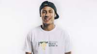 Neymar lança clipe com renda revertida para crianças carentes