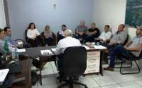 Guaraniaçu - Prefeito e secretários discutem ações de Governo