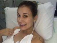 Imagens fortes - Agência divulga fotos de Andressa Urach no hospital