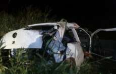 Motorista morre após capotar o carro