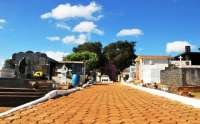 Laranjeiras - Prefeitura realiza manutenção constante no cemitério municipal