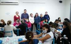 Virmond - Secretaria de Assistência Social e CRAS realizam curso de Manicure e Pedicure