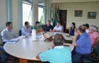 Pinhão - Representantes do SEBRAE visitam o município e participam de reunião com o prefeito