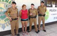 Quedas - Mulher faz ameaça com arma de fogo e é presa pela PM