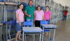 Cantagalo - Município recebe novas carteiras e cadeiras para alunos