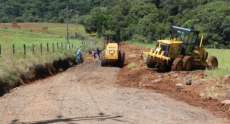 Reserva do Iguaçu - Moradores do Assentamento Nossa Senhora Aparecida agora contam com estradas de qualidade