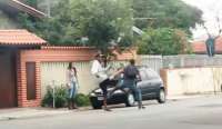 Casal de assaltantes de Curitiba se da mal e acaba preso, veja o vídeo
