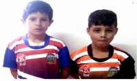 Reserva do Iguaçu - Garotos da escolinha de futsal recebem doação de uniforme
