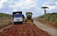 Reserva do Iguaçu - Secretaria de Obras está recuperando a PR 459