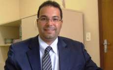 Dr. Renato Henriques Carvalho Soares