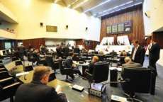 Projeto que prevê reserva de vagas para quem tem mais de 50 anos
