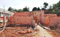 Laranjeiras - Governo Municipal conclui 30% das obras do novo Centro de Saúde da Barão