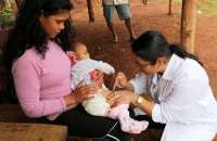 Reserva do Iguaçu - Quilombolas são vacinados contra a gripe
