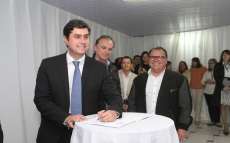 Prefeitura de Guarapuava e Faculdade Campo Real assinam formalização do curso de medicina