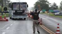 Criminosos apostam no tráfico por ônibus para despistar a polícia no Paraná