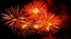 Lojas de fogos de artifício do Paraná celebram alta nas vendas