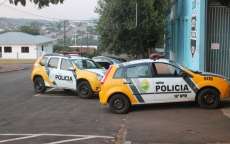 Porto Barreiro - PM apreende arma de fogo escondido em pé de bananeira
