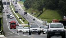 BR-277 espera 145 mil carros no feriadão