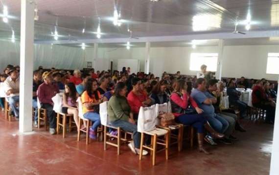 Cantagalo - Cohapar e prefeitura desenvolvem ações do programa Família Paranaense