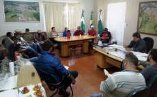 Rio Bonito - Coordenadores dos acampamentos se reúnem com o prefeito Ademir Fagundes sobre INCRA