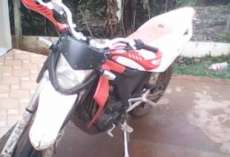 Ibema - Moto é furtada e dono oferece recompensa por informações