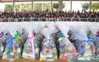 Laranjeiras - Administração Municipal realiza distribuição de senhas para retirada de cestas de natal
