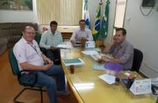 Rio Bonito - Chefe da Cohapar, Escritório Regional, visita Prefeitura e apresenta proposta habitacional