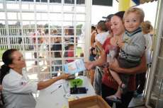 Vacinação contra a polio e sarampo continua até 12 de dezembro