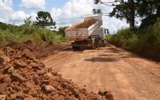 Pinhão - Secretaria de transportes inicia manutenção das estradas rurais