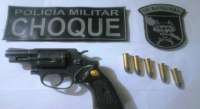 Quedas - Polícia Militar apreende arma de fogo