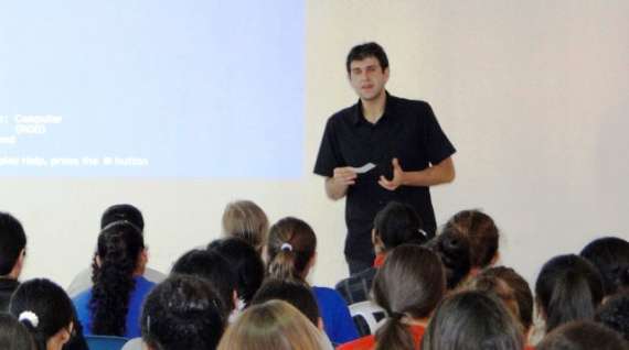 Goioxim - Vigilância Sanitária e Colégio Estadual promoveu a palestra para alunos