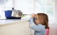 Como deixar a cozinha mais segura para as crianças