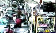 Guaraniaçu - Circuito interno mostra Lucas Pontes atirando em Aline SImão dentro de supermercado. Veja