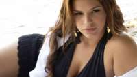 Para minissérie, Bruna Marquezine não se importou em ficar nua e ainda fez cenas de sexo com Letícia Colin
