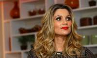 Atriz Flavia Alessandra processa jornalistas