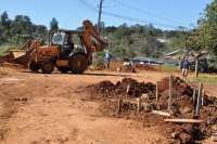 Laranjeiras - Prefeitura inicia construção de calçamento em ruas do Monte Castelo