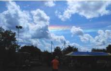 Em algumas cidades do Paraná, fenômeno no céu impressiona população